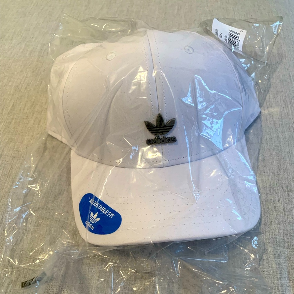 Adidas Original Adjustable Structured Cap with Metal Logo White